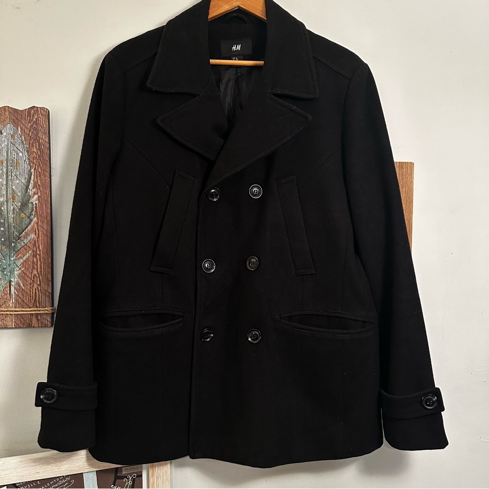 H&M Men’s Recycled Wool Double Breasted Black Pea Coat- Size 42R
